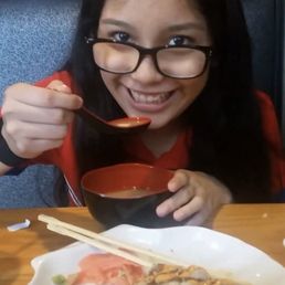 Miso Soup, Crunchy Roll(8pc) Miso Soup, Crunchy Roll(8pc)