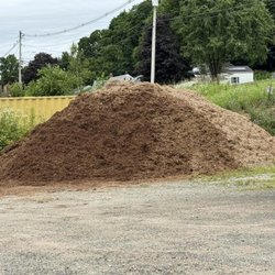 Bonins Wood Products and Landscape Supply - Cedar Mulch
