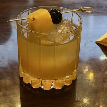 The Library - Pineapple bourbon drink - Cocktail Bars Near Me - Detroit, Michigan
