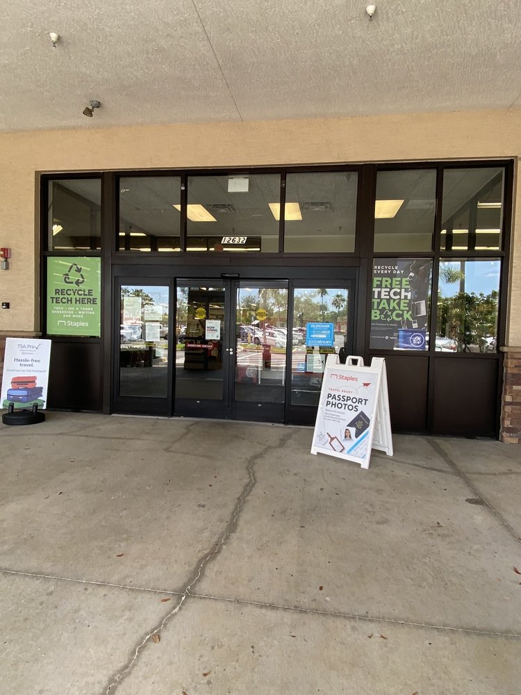 STAPLES 17 Photos & 13 Reviews 12632 East Tamiami Trl, Naples