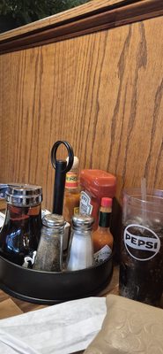 Four Seasons Diner by null