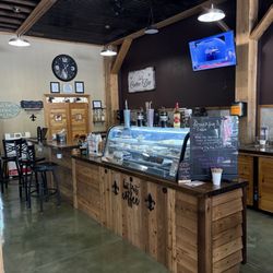 Perks Coffee Shop & Cafe - Interior