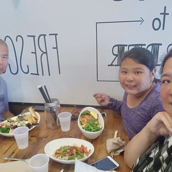Chinollo - Noel,Julia and me/luz - New American Near Me - Carson, California