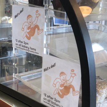 Five Watt Coffee Lyndale - $2 after 3pm for baked goods - Coffee & Tea Near Me - Minneapolis, Minnesota Five Watt Coffee Lyndale - $2 after 3pm for baked goods - Coffee & Tea Near Me - Minneapolis, Minnesota