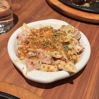 Perry's Steakhouse & Grille - Domain Northside - Three Cheese Mac & Cheese - Steakhouses Near Me - Austin, Texas Perry's Steakhouse & Grille - Domain Northside - Three Cheese Mac & Cheese - Steakhouses Near Me - Austin, Texas