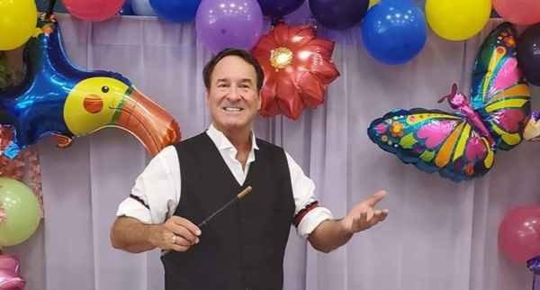 Magic for ALL Occasions - Bringing magic to your and your friends for ALL occasions. Booking now for October and November events. Call me today!