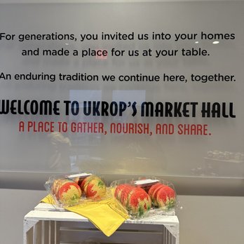 Ukrop's Market Hall - Desserts Near Me - Richmond, Virginia Ukrop's Market Hall - Desserts Near Me - Richmond, Virginia