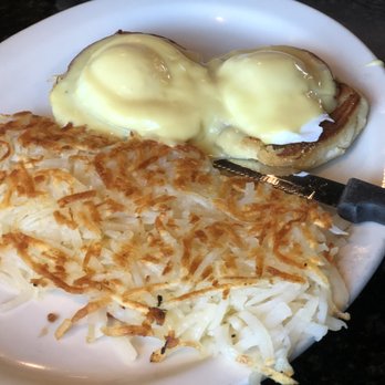 Louise's Pantry - American Near Me - La Quinta, California Louise's Pantry - American Near Me - La Quinta, California