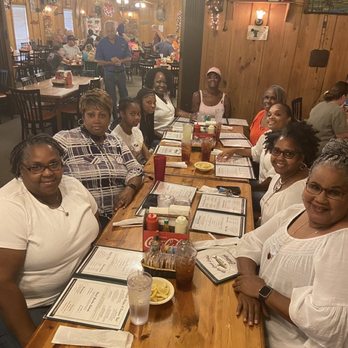 Rocky Creek Catfish - Family - American Near Me - Lucedale, Mississippi