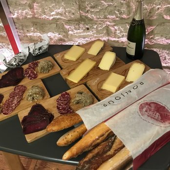 Secret Food Tours - Our little picnic! - Food Tours Near Me Secret Food Tours - Our little picnic! - Food Tours Near Me