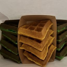 Pandan Waffle
