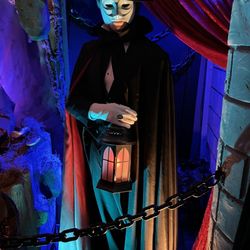 The Witch's Dungeon - Wax mannequin of Claude Rains as the Phantom of the Opera.