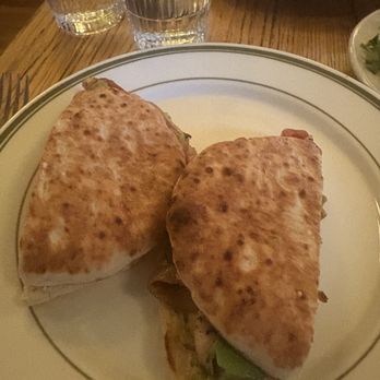Florentin  - Grilled chicken sandwich - Mediterranean Near Me - New York, New York