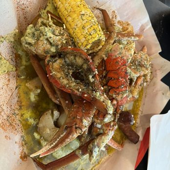 Krack'n Up Krabs - Seafood platter - Seafood Near Me - Fayetteville, Georgia