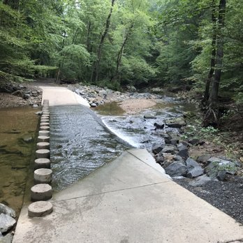 Scott's Run Nature Preserve - Parks Near Me - McLean, Virginia