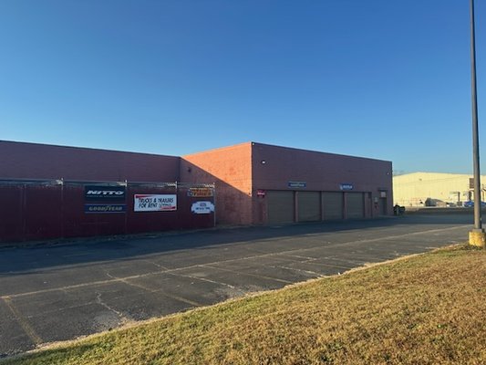 Malvern Discount Tire, 1601 Martin Luther King Blvd, Malvern, AR 72104, US 