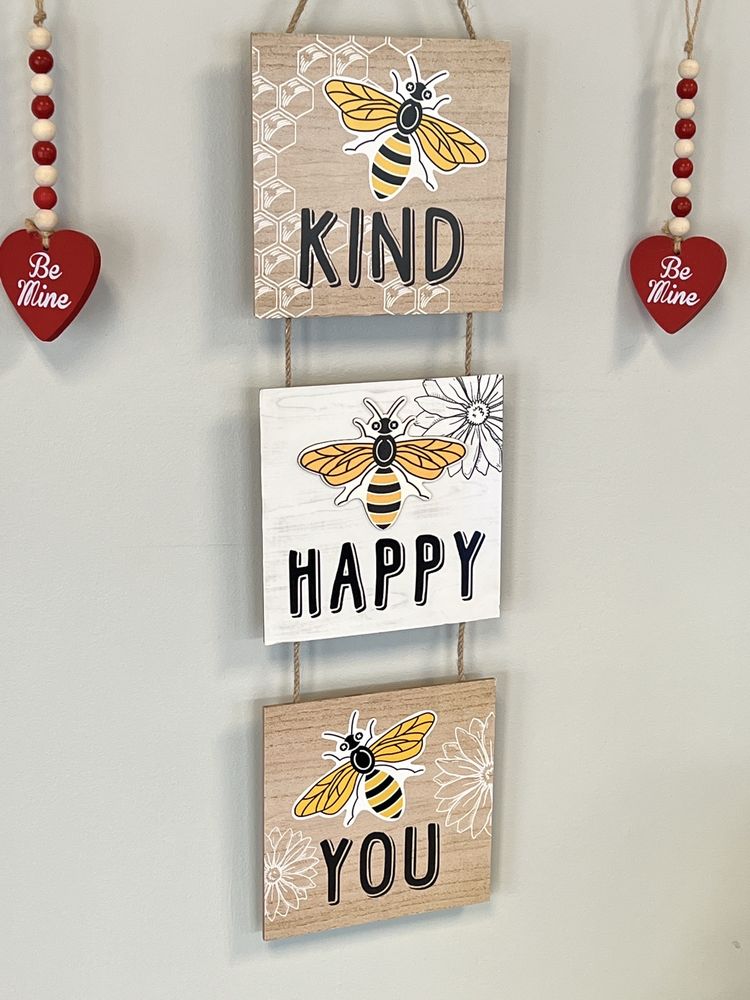 Bee’s Boba Logo