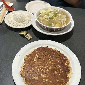 Tip Top Motel Cafe & Bakery - Macadamia pancake - Hotels Near Me - Lihue, Hawaii Tip Top Motel Cafe & Bakery - Macadamia pancake - Hotels Near Me - Lihue, Hawaii