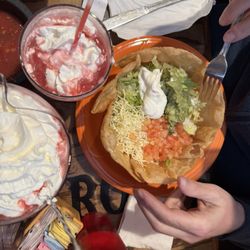 El Reparo Mexican Restaurant - Rushville - Taco salad