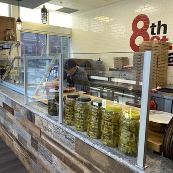 8th Street Pizza - Pizza Near Me - New Albany, Indiana 8th Street Pizza - Pizza Near Me - New Albany, Indiana
