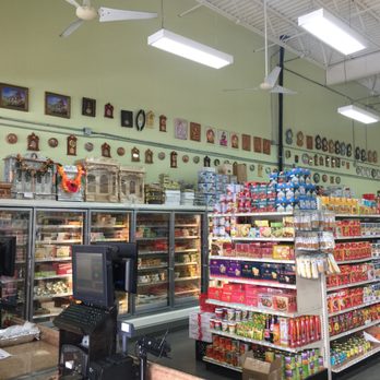 Dana Bazaar - the inside of a grocery store - Grocery Near Me - Austin, Texas