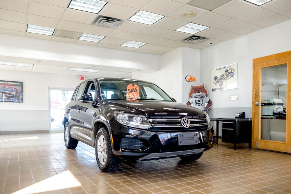 BROADWAY CARS Updated August 2024 25 Photos & 10 Reviews 1972