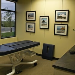 Ridgeview Chiropractic - Olathe Chiropractor Ridgeview Chiropractic Adjusting room