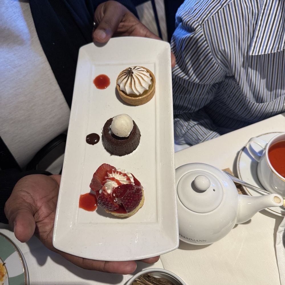 BG Restaurant - Desserts - New American Near Me - New York, New York BG Restaurant - Desserts - New American Near Me - New York, New York