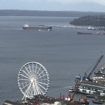 Smith Tower Observatory Bar - Wow: Waterfront and cargo ships in transit - Cocktail Bars Near Me - Seattle, Washington Smith Tower Observatory Bar - Wow: Waterfront and cargo ships in transit - Cocktail Bars Near Me - Seattle, Washington