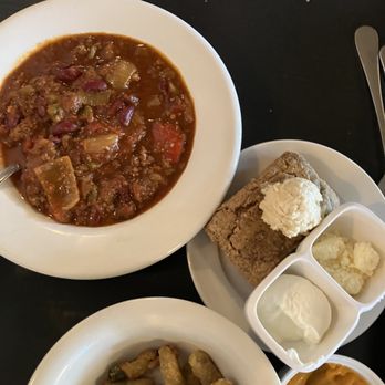 Mildred’s Table - Chili and Johnny Cake. - Juice Bars & Smoothies Near Me - Weston, Vermont Mildred’s Table - Chili and Johnny Cake. - Juice Bars & Smoothies Near Me - Weston, Vermont