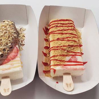 Monarca Gourmet Paletas - Strawberry cheesecake - Ice Cream & Frozen Yogurt Near Me - Clive, Iowa