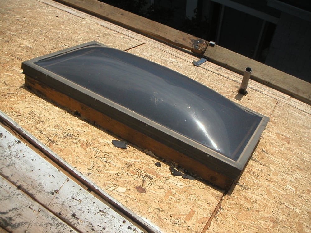 Slide of Leo's Roofing & Leak Repair