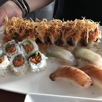 Moon Tree Sushi And Tapas - Sushi Bars Near Me - Seattle, Washington Moon Tree Sushi And Tapas - Sushi Bars Near Me - Seattle, Washington