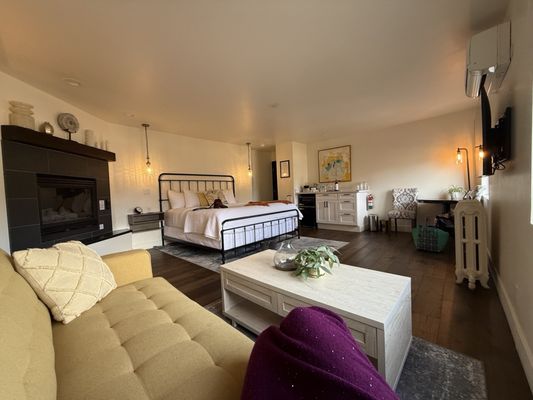 Bespoke Inn Flagstaff by null