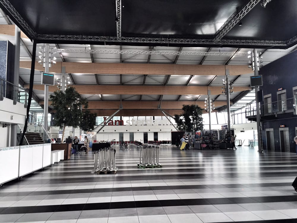 PASSENGER TERMINAL AMSTERDAM 38 Photos Piet