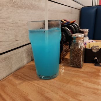 IHOP - Blue raspberry lemonade drink - Breakfast & Brunch Near Me - Mililani, Hawaii