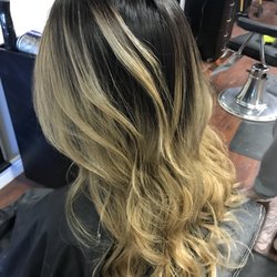 Paper Dollz Salon