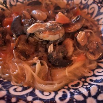 Avanti Restaurant - Escargot - Italian Near Me - Dallas, Texas Avanti Restaurant - Escargot - Italian Near Me - Dallas, Texas