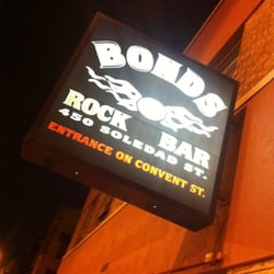 Bond's 007 Rock Bar
