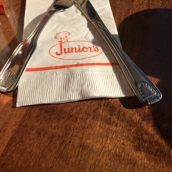 Junior's Restaurant - Bakeries Near Me - Brooklyn, New York