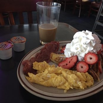 Toast - TC 2/2/2 (eggs, turkey bacon, French toast) - Pizza Near Me - Ocean City, Maryland