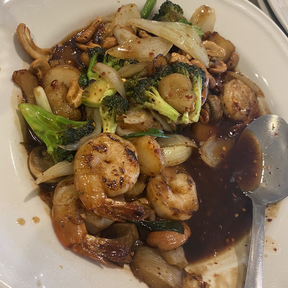 Na's Thai Cafe - 45 add broccoli, spicy: HOT! - Thai Near Me - Chanhassen, Minnesota Na's Thai Cafe - 45 add broccoli, spicy: HOT! - Thai Near Me - Chanhassen, Minnesota