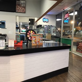 Round Table Pizza - While I wait for my pizza after hours. Thanks Ali for the great service. - Pizza Near Me - Orange, California
