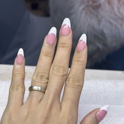 Hitech Nails & Spa