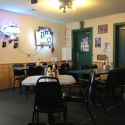 Jiggers Grill - Dining area