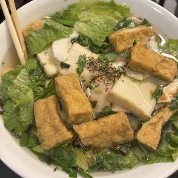 DiLac Vegetarian Cuisine - Wonton soup - Vietnamese Near Me - San Jose, California DiLac Vegetarian Cuisine - Wonton soup - Vietnamese Near Me - San Jose, California