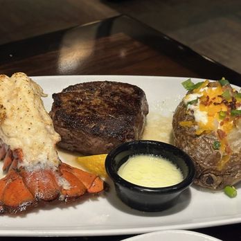 LongHorn Steakhouse - 6oz. Flo's Filet with 4oz. Lobster Tail amazing!  Enough for 2 to share! - Steakhouses Near Me - Branson, Missouri