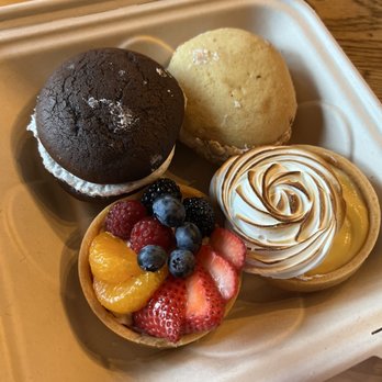 Sundance General Store - Fruit tart, lemon tart chocolate and coconut moon pies - Personal Shopping Near Me - Provo, Utah
