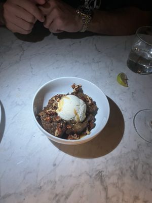 Galerie on Sunset by null