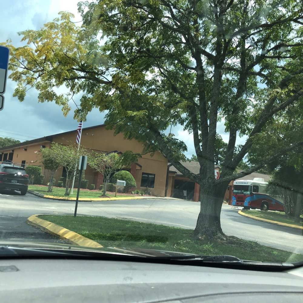 Hernando County Family Branch YMCA - Blood mobile and front of Y - Recreation Centers Near Me - Spring Hill, Florida